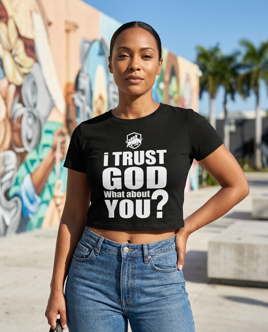 Women's Cropped Tee in Black